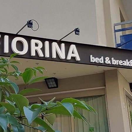 Fiorina Bed&Breakfast - Colazione Fino A Mezzogiorno - Beach Village Gratuito - Aquafan25 Oltremare20 Riccione Eksteriør billede